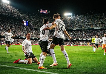 Valencia 90+3'te kazandı!