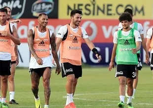 Beşiktaş Vodafone Arena'da sahne alıyor!