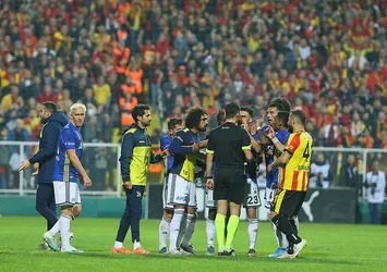 Fenerbahçe deplasmanda eriyor!
