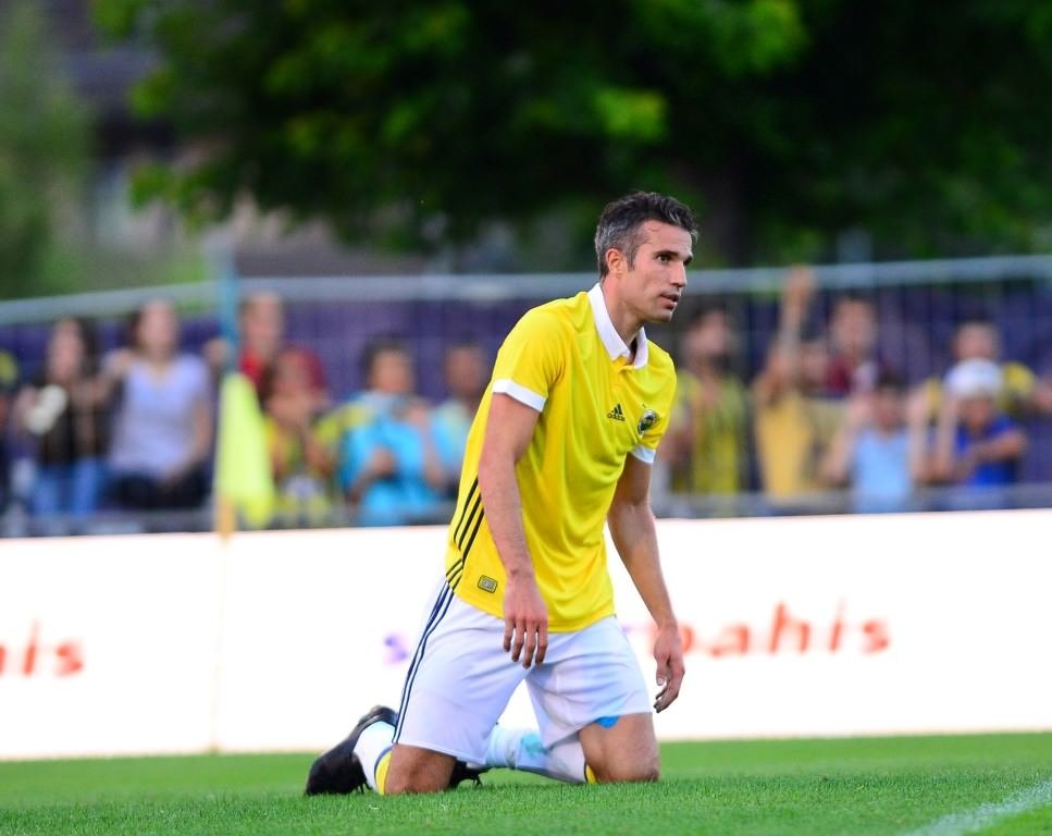 Robin van Persie’de yeni kriz