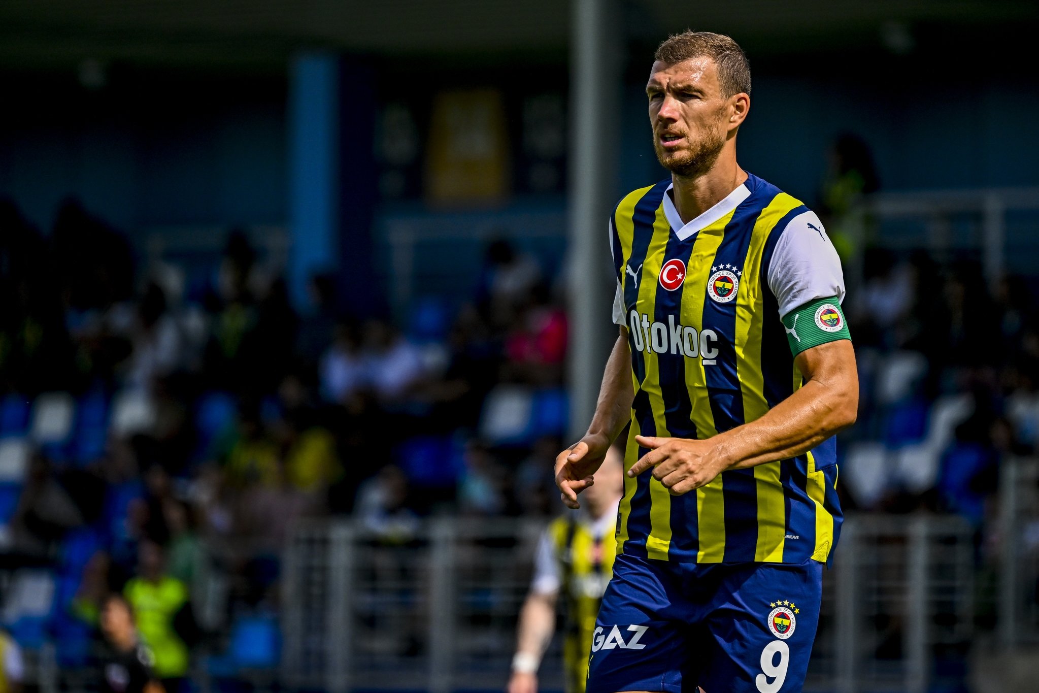 Edin Dzeko'nun transferi duyuruldu: Fenerbahçe'den sonra maaşında yarı yarıya düşüş!