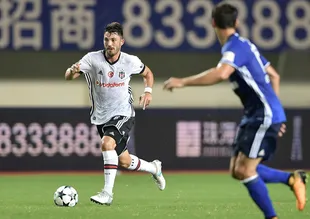 Beşiktaş'tan Tolgay Arslan kararı