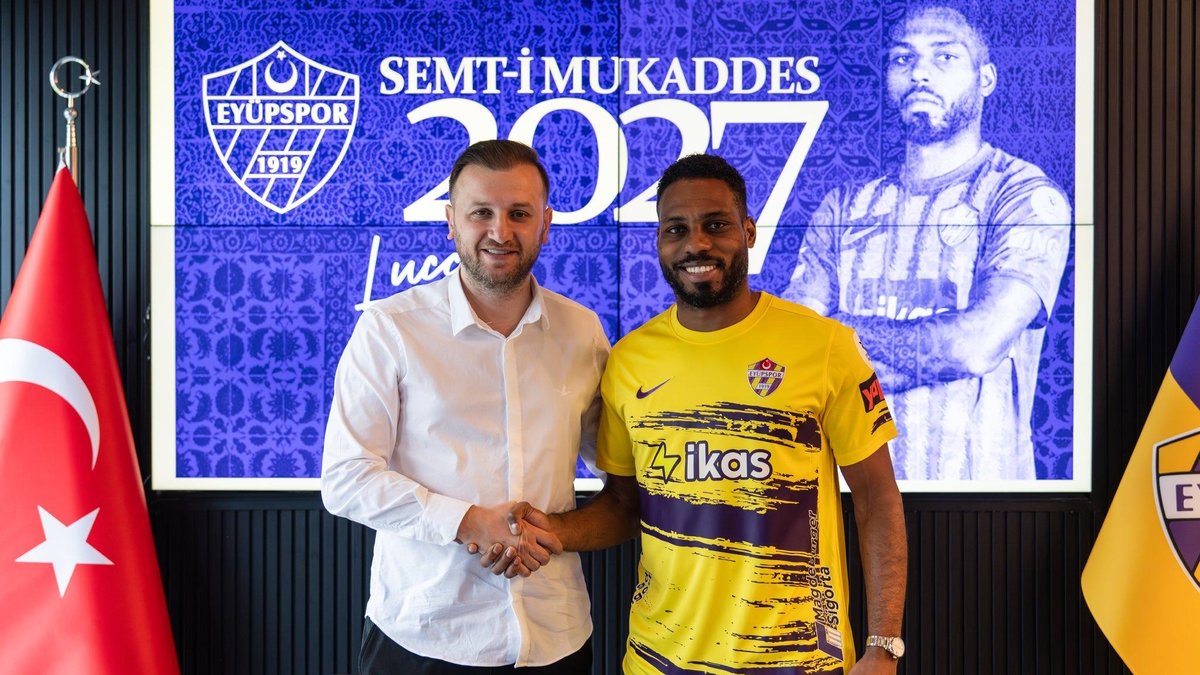 Eyüpspor, Brezilyalı futbolcu Luccas Claro'nun sözleşmesini uzattı Eyüpspor, Brezilyalı futbolcu Luccas Claro'nun sözleşmesini uzattı