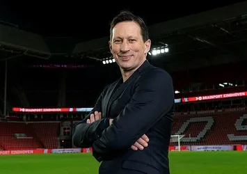 Schmidt PSV’ye gitti