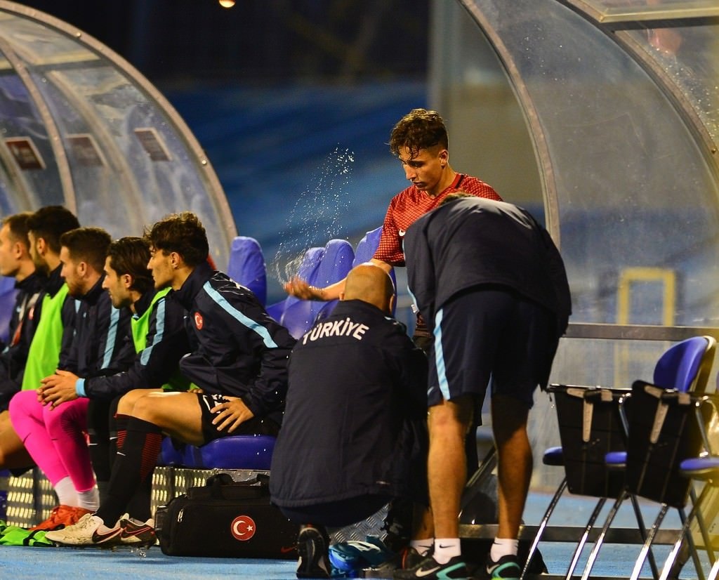 Emre Mor’dan Terim’e tepki