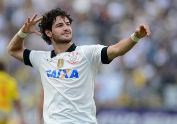 Yıllarca devlerle anıldı! Pato Süper Lig'e geliyor