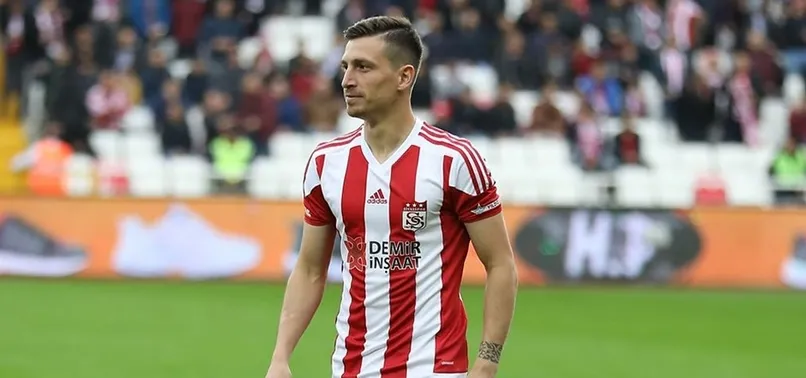 Mert Hakan Yandaş Galatasaray'ı takibe aldı!