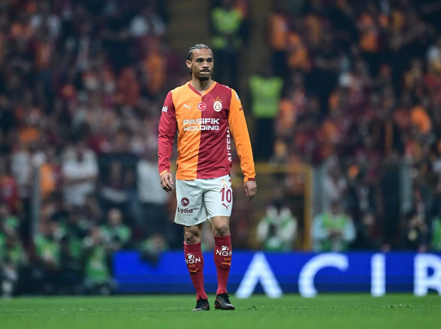 Galatasaray'da Leroy Sane Şoku: Yıldız Oyuncu Yedek Kalmaya İsyan Etti