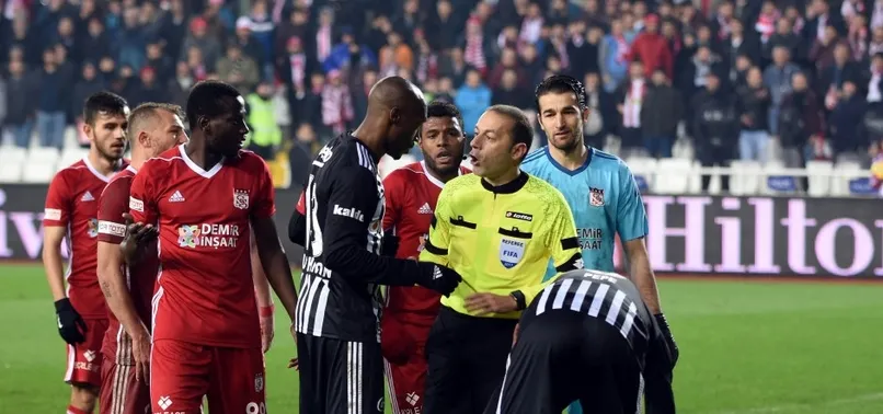 "Cüneyt Çakır ''come to Beşiktaş!''