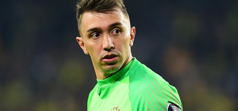 Galatasaray Muslera'nın veliahtını buldu!