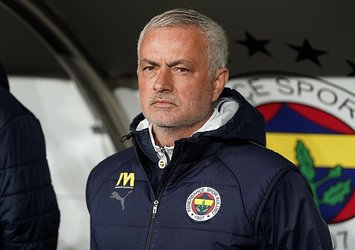 Mourinho onay verdi! İşte F.Bahçe'nin stoper adayları