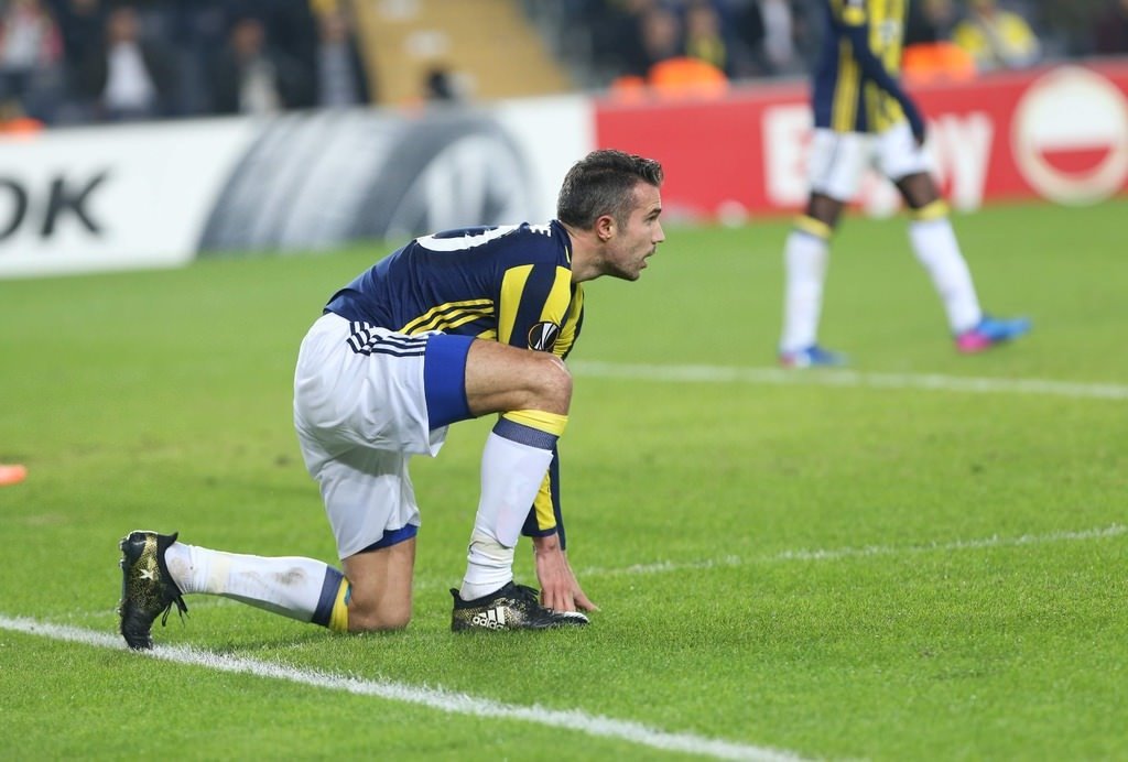 Fenerbahçe’de 5 ismin bileti kesildi