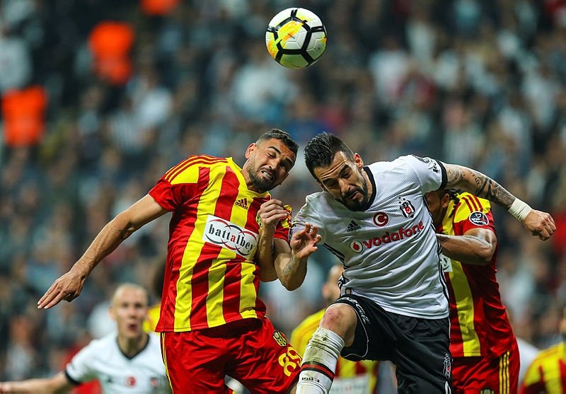 10 yıllık seriyi tarihe gömdü