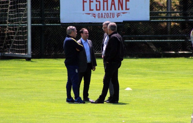 Fenerbahçe’de flaş ayrılık! Nedeni ortaya çıktı