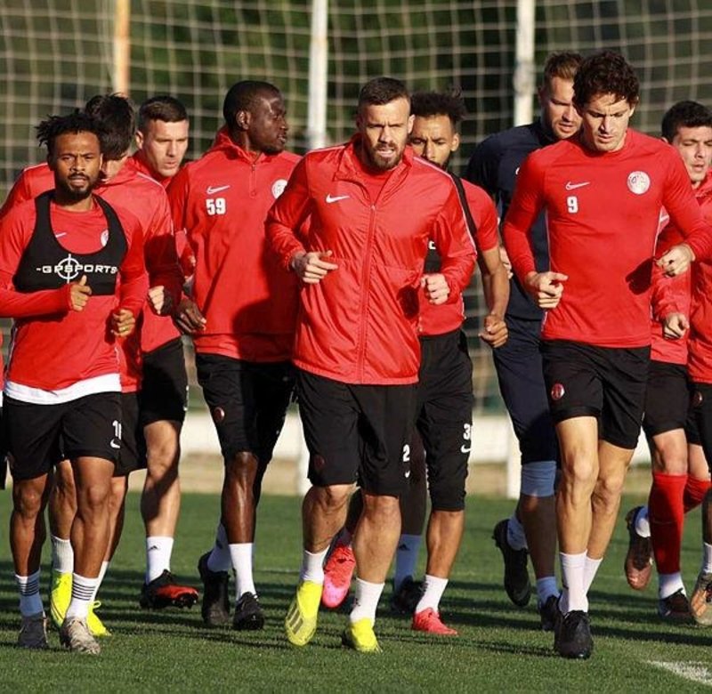 Antalya’nın kozu yeniler