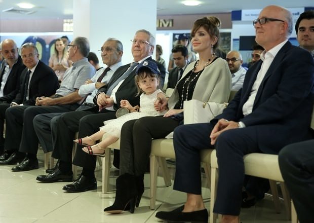 Fenerbahçe-Hello Kitty iş birliğinde imzalar atıldı