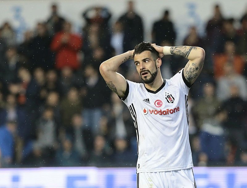 Kartal’da 10 yolcu... Sezon sonu yollar ayrılıyor