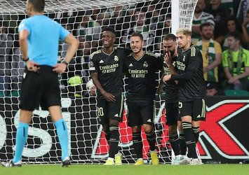 Real Madrid şov sürüyor!
