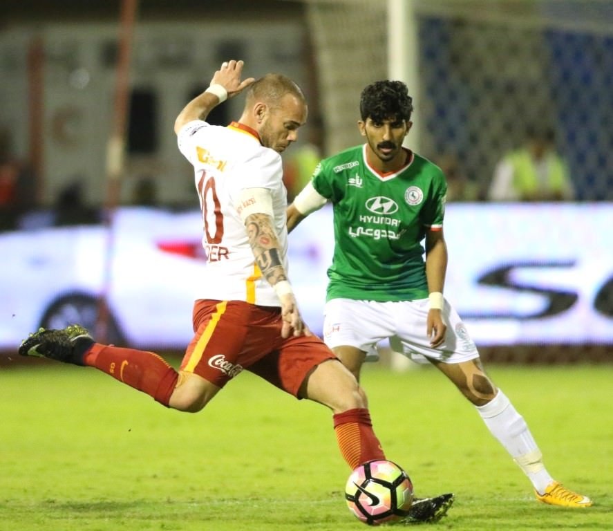 Sneijder transfer iddialarına cevap verdi