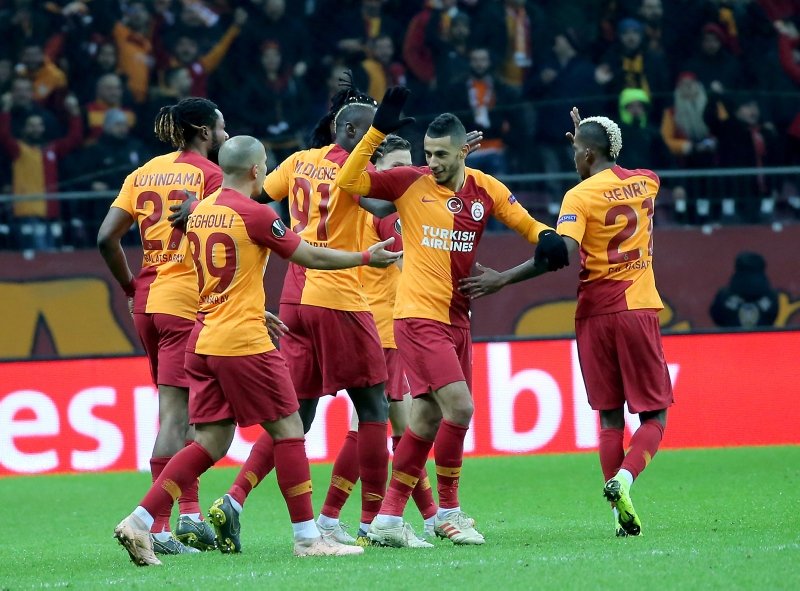 Galatasaray nasıl tur atlar?
