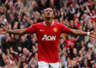 Manchester United'la anlaştı