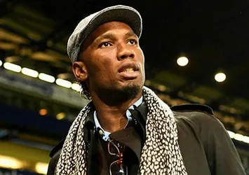 Drogba yeni stiliyle şaşırttı!