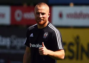Gökhan Töre kontrolden geçti!