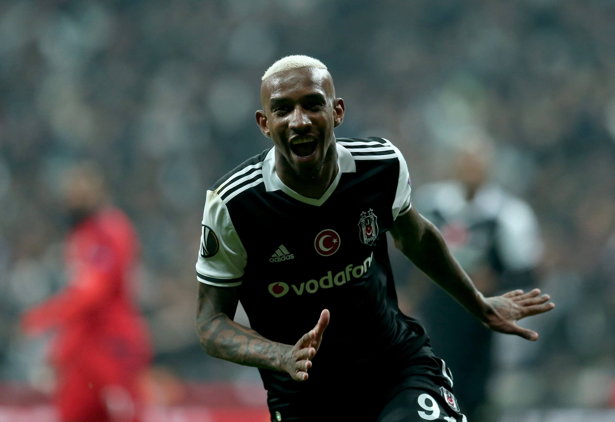 Beşiktaş’a Talisca müjdesi