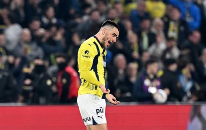 Fenerbahçe’ye Filip Kostic şoku!
