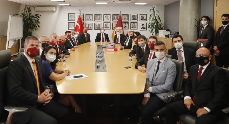 Galatasaray'da devir teslim töreni gerçekleştirildi! - 1