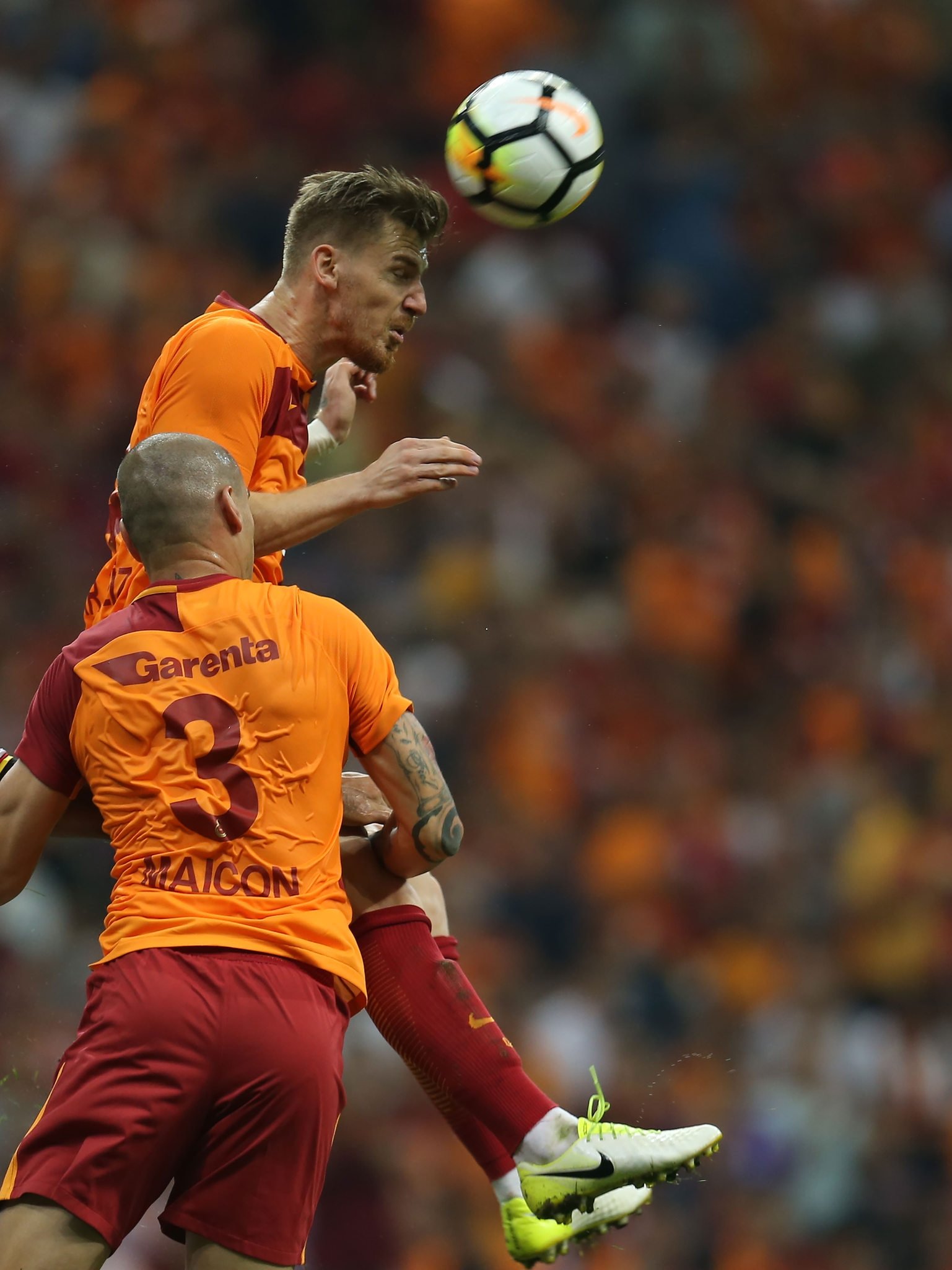 Galatasaray sosyal medyayı salladı