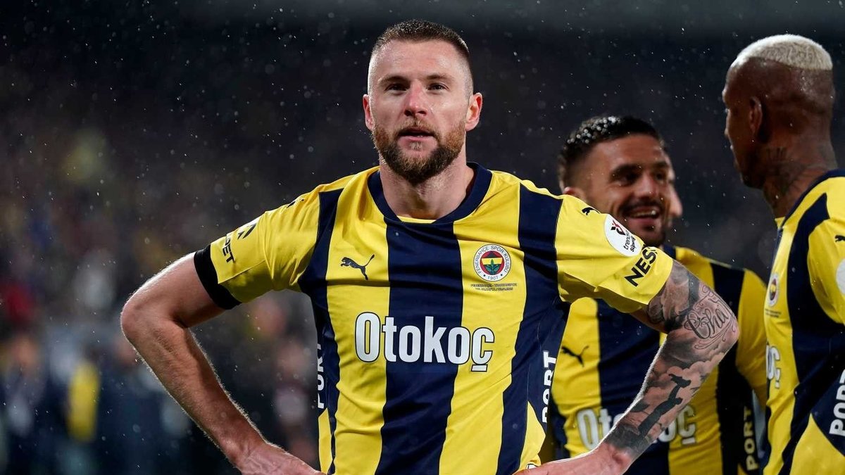 TRANSFER HABERİ - Fenerbahçe'de Skriniar heyecanı! İstanbul'a geliş tarihi netleşti TRANSFER HABERİ - Fenerbahçe'de Skriniar heyecanı! İstanbul'a geliş tarihi netleşti