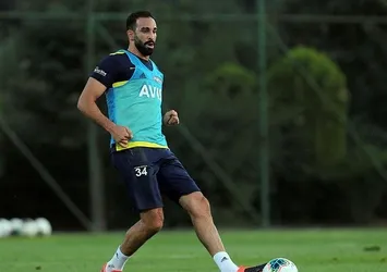 Fenerbahçe'de Rami sahne alıyor