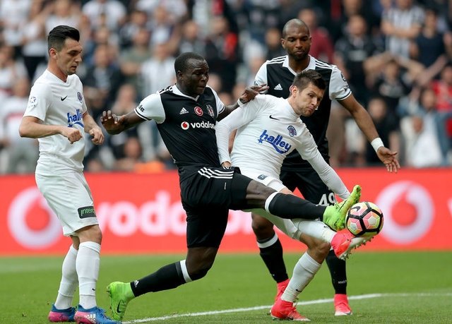 Aboubakar Beşiktaş’ta kalacak mı?