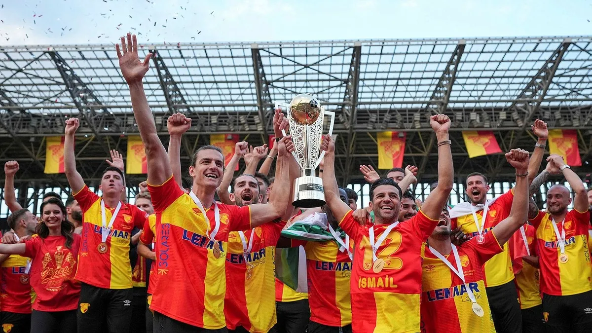 Göztepe şampiyonluk kupasına kavuştu