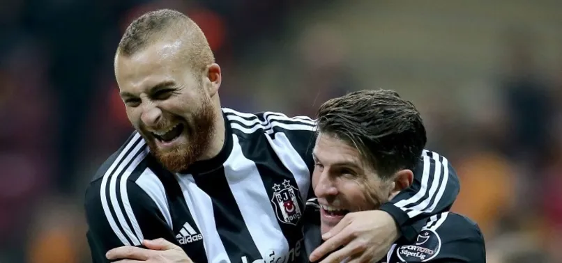 Gökhan Töre ve Mario Gomez geri dönüyor