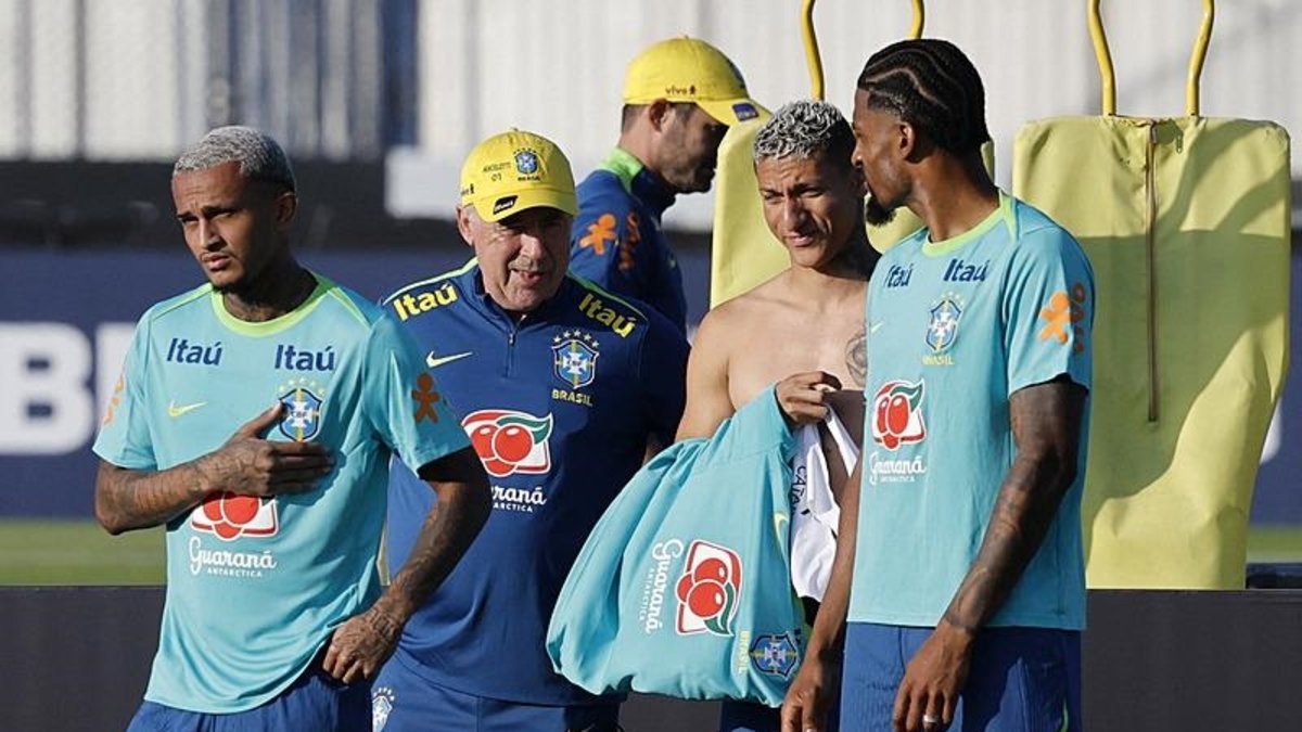 TRANSFER HABERİ: Galatasaray Carlo Ancelotti'nin jokerini getiriyor! TRANSFER HABERİ: Galatasaray Carlo Ancelotti'nin jokerini getiriyor!