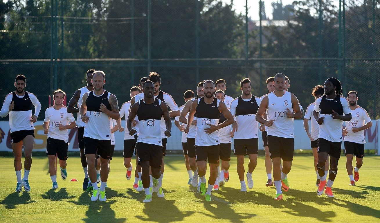 Galatasaray’da büyük temizlik