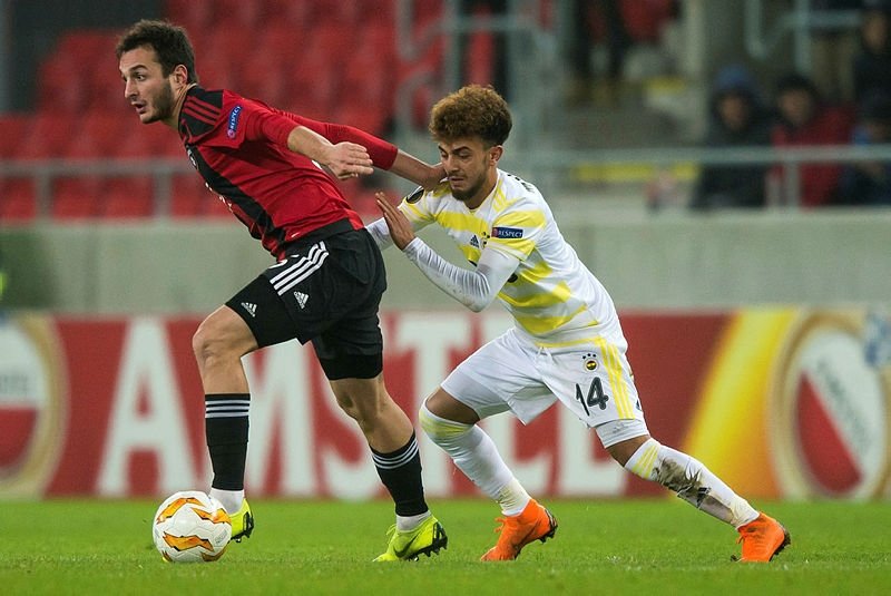 Fenerbahçe’de yıldız isim kadro dışı!