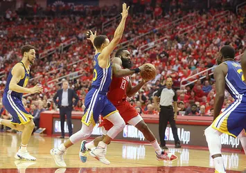 Warriors Batı Konferansı'nda finalde