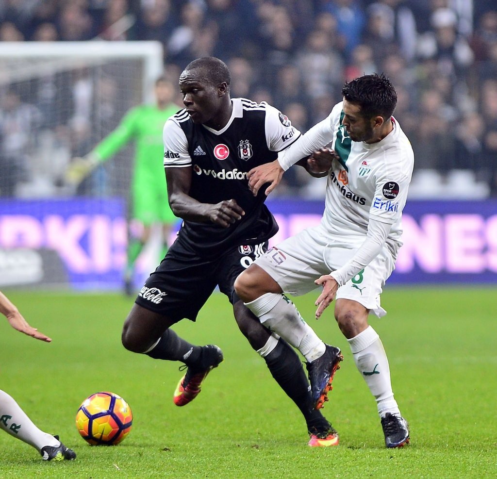 Aboubakar’a tepkiler dinmiyor