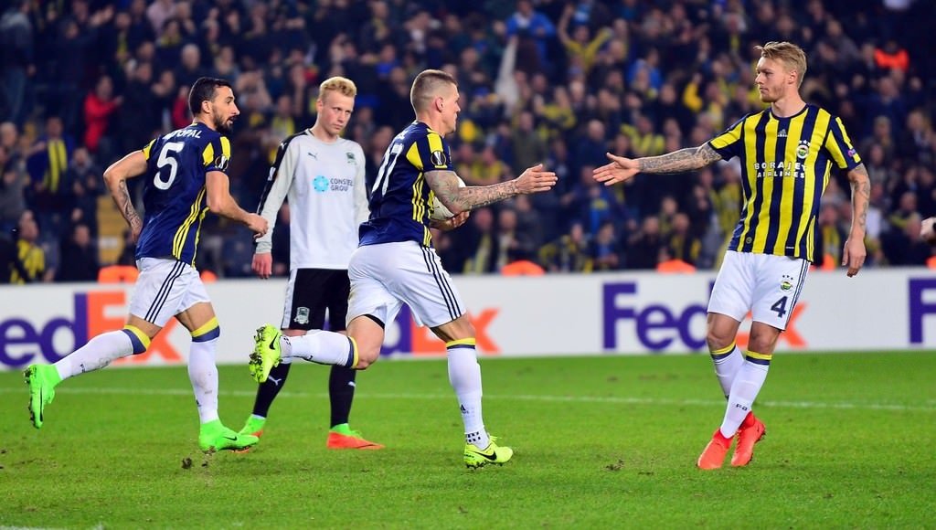 Fenerbahçe-Krasnodar karşılaşmasından kareler