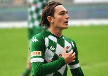 "Ali Akman'da Cemil Turan havası var!"