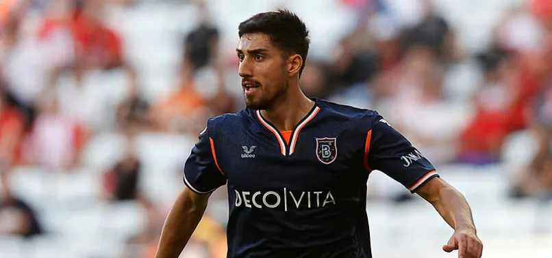 GALATASARAY TRANSFER HABERİ: Berkay Özcan için kıran kırana pazarlık! Başakşehir'in talebi belli oldu