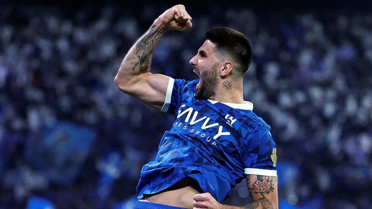 TRANSFER HABERİ | Fenerbahçe'den Aleksandar Mitrovic hamlesi! TRANSFER HABERİ | Fenerbahçe'den Aleksandar Mitrovic hamlesi!