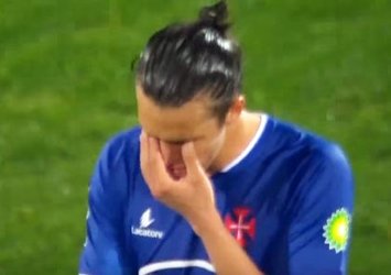 Astori'nin ölüm haberini aldı, ağlayarak oyundan çıktı!