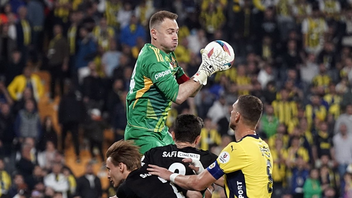 BEŞİKTAŞ HABERİ: Mert Günok'tan taraftara flaş mesaj! BEŞİKTAŞ HABERİ: Mert Günok'tan taraftara flaş mesaj!