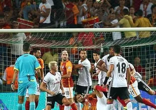 Beşiktaş - Galatasaray maçının biletleri satışta!