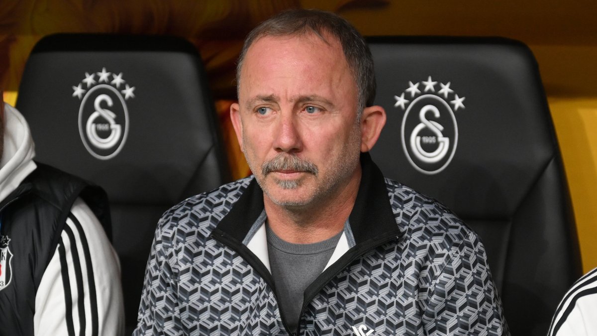 Beşiktaş'ta dikkat çeken 5 değişiklik hakkı detayı! Sergen Yalçın... Beşiktaş'ta dikkat çeken 5 değişiklik hakkı detayı! Sergen Yalçın...