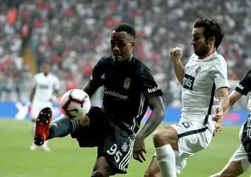Cyle Larin kalmak istiyor